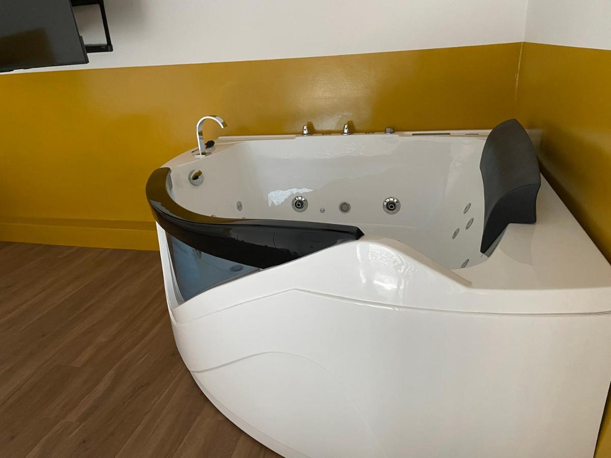 Tutt 'e Sant Luxury 2* Napoli
