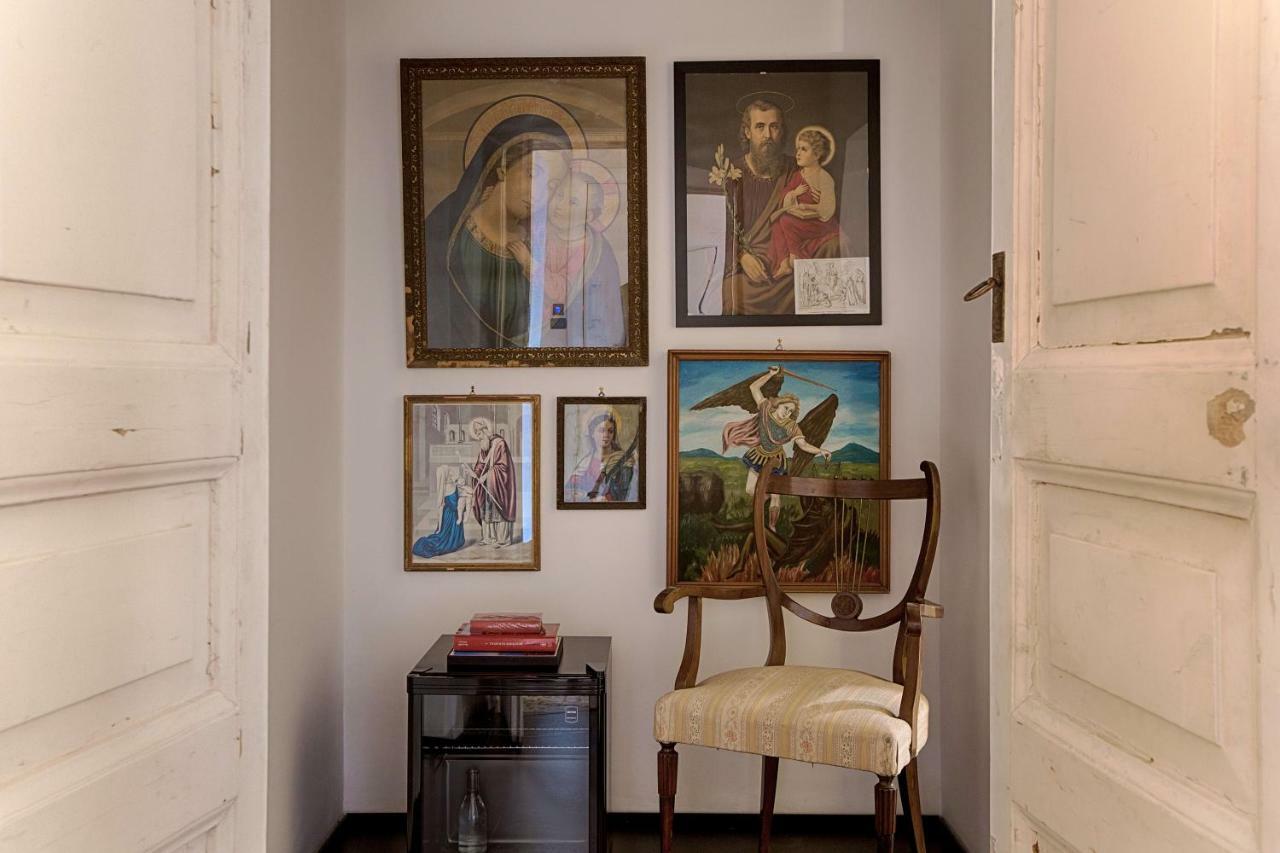 Affittacamere Tutt 'e Sant Luxury Napoli