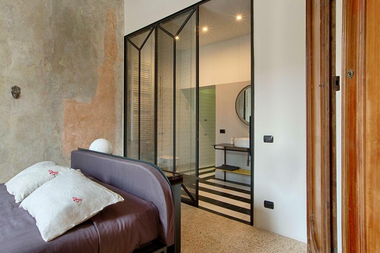 Tutt 'e Sant Luxury